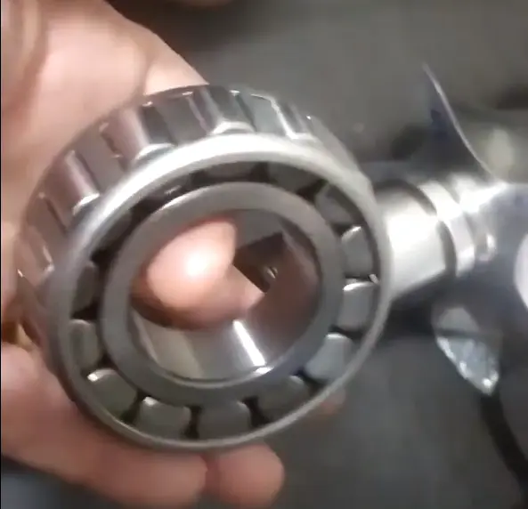 Troca de Rolamentos da Unidade Compressora
