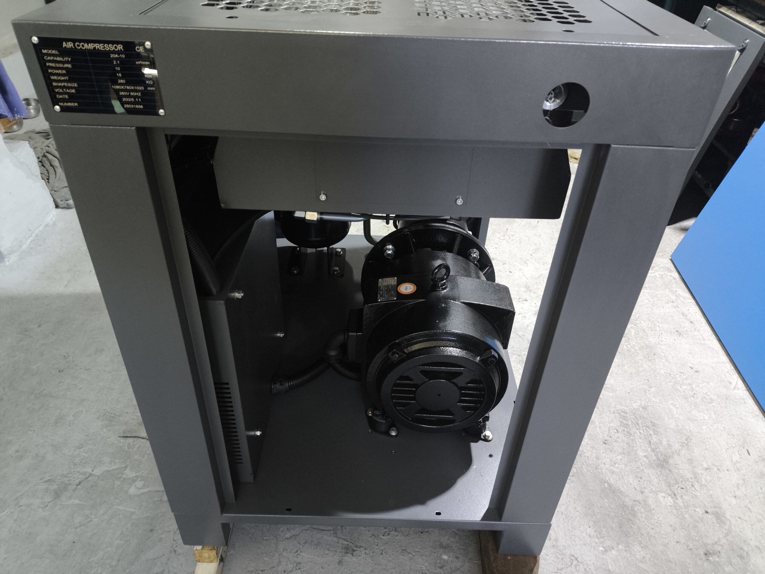 Compressor de Ar Parafuso 20hp - pressão 10bar - Vazão 70,63 pcm Trifásico 380V - Imagem 3